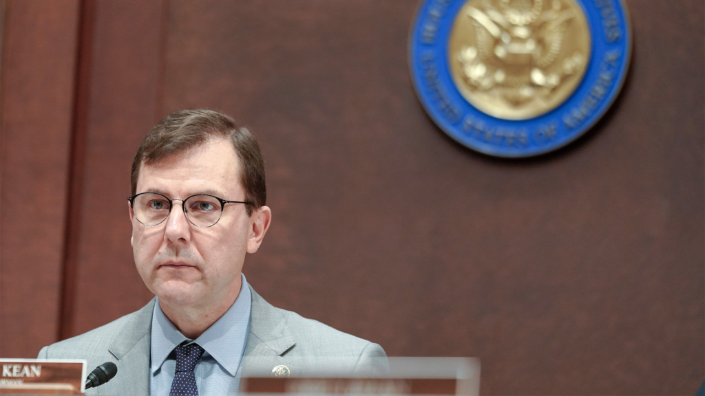 wp header logo 138.png