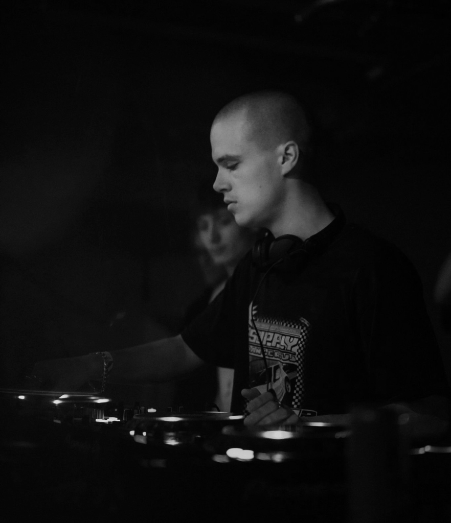 wp header logo 261.png