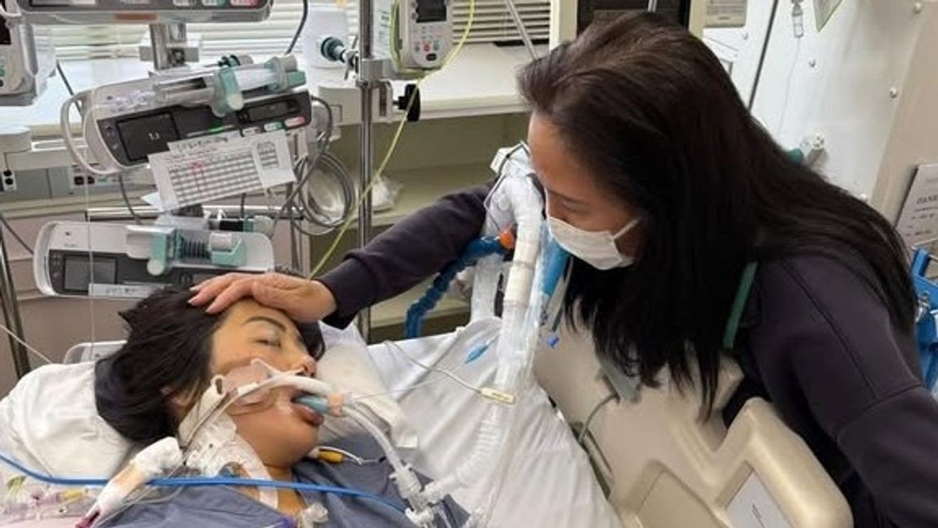 San Antonio nurse shows signs of recovery after liver failure – WOAI